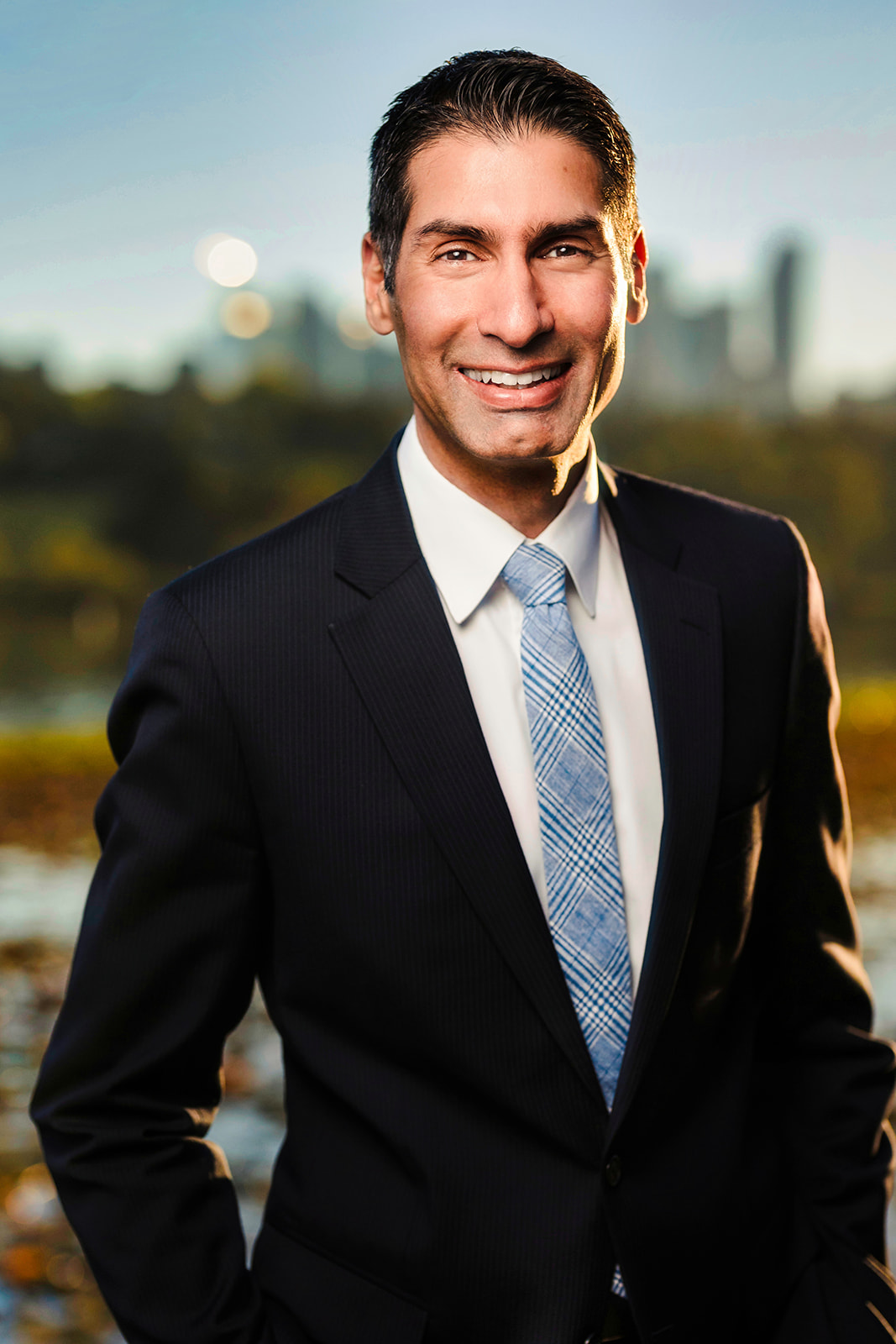 An outdoor portrait of Tahir Amlani, a local Vancouver Investment Advisor with RBC