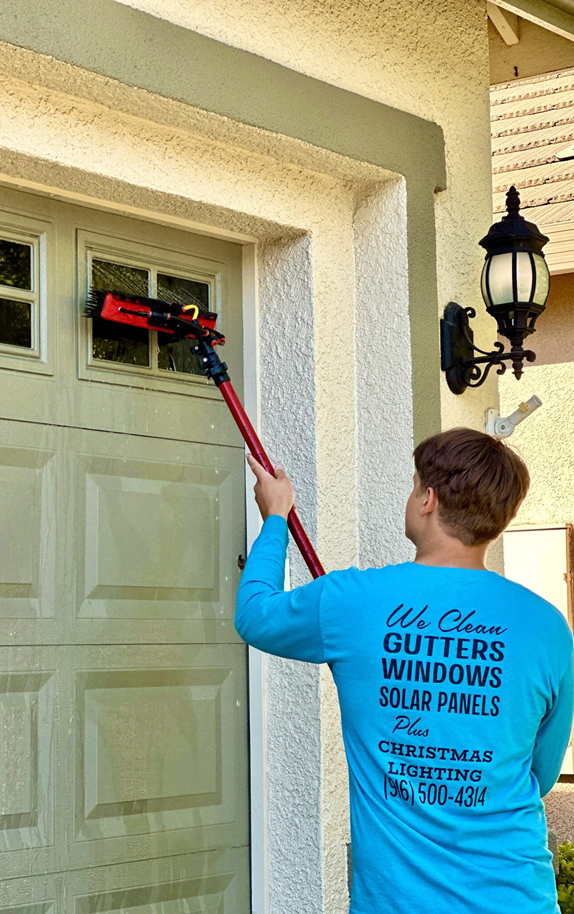 Garage door cleaning