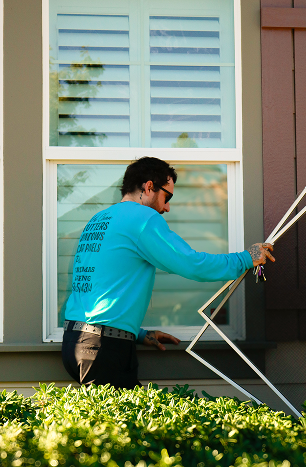 Exterior window cleaning