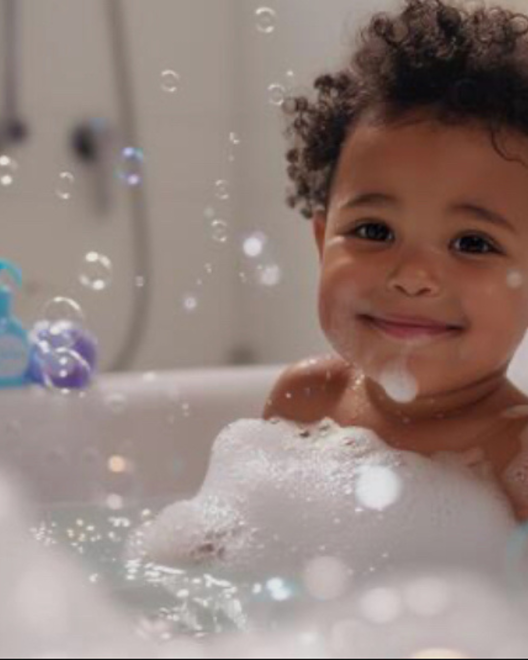 Artisan bath bombs with natural ingredients