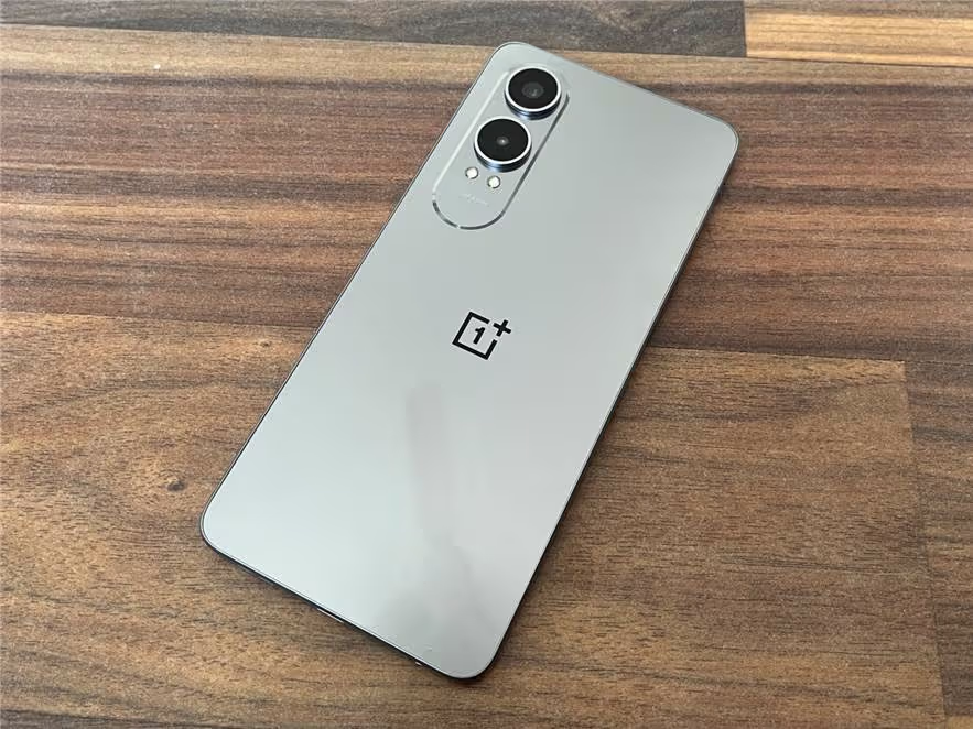 เปรียบเทียบ OnePlus Nord CE4 Lite 5G กับสมาร์ทโฟนรุ่นอื่น