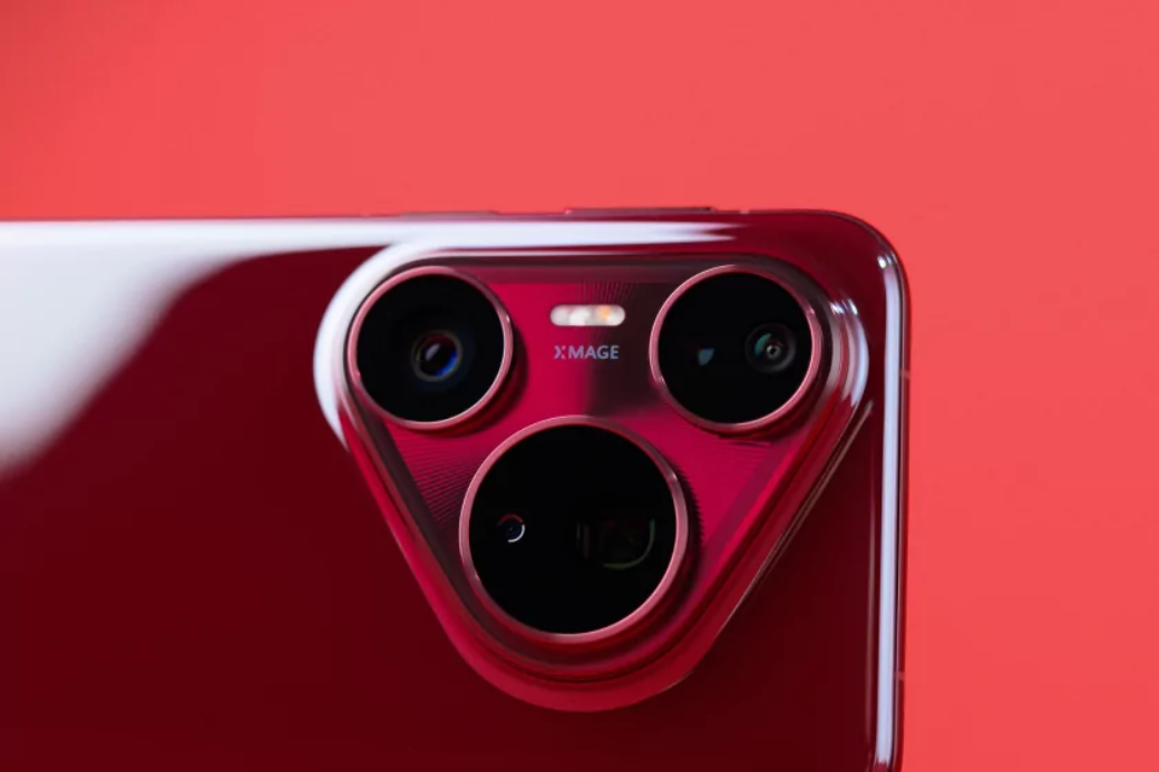 HUAWEI Pura 80 Ultra สเปคชาร์จ: SuperCharge 100W และ 80W ไร้สาย ที่ยอดเยี่ยมและรวดเร็ว