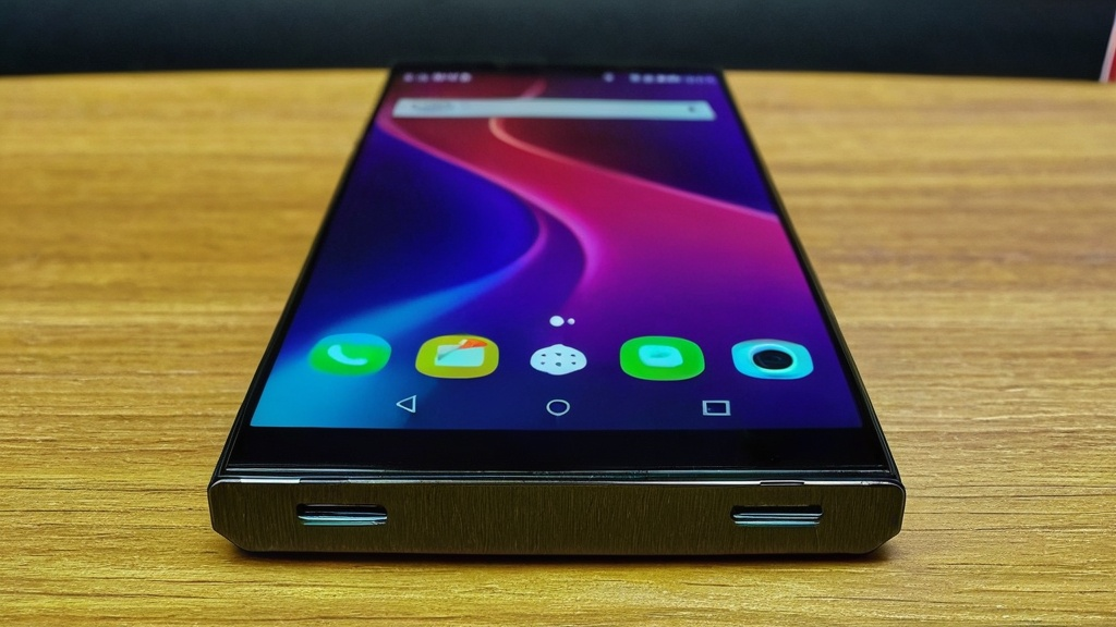 ข้อเสีย Infinix ZERO Flip ปัญหาเครื่องร้อน เมื่อเล่นเกมหนัก