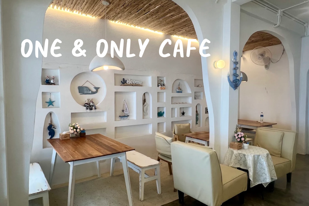 ชิลล์ติดทะเล! จิบกาแฟ ชมวิวอ่าวสุดปัง ที่ 'One & Only Cafe'' ประจวบฯ พิกัดพักผ่อนของคนเมือง