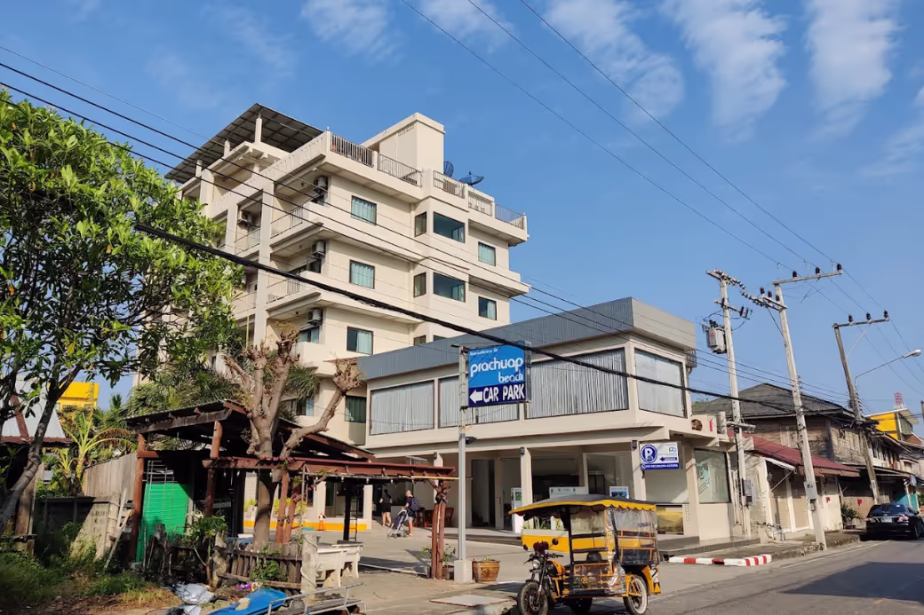 🌊 สูดกลิ่นอายทะเลเต็มปอด ที่โรงแรมประจวบบีช