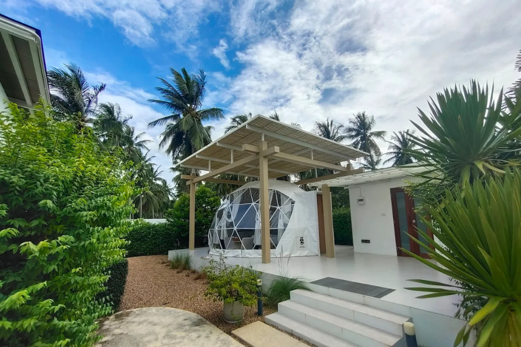 Grood Glamping ที่พักสไตล์โดมเต็นท์หรูติดแอร์ ริมทะเลบ้านกรูด ประจวบคีรีขันธ์