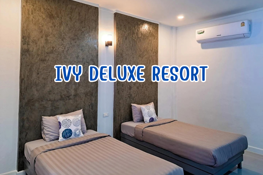 ภายในห้องพักเตียงคู่ที่สะอาด กว้างขวาง มีทีวีและตู้เย็น