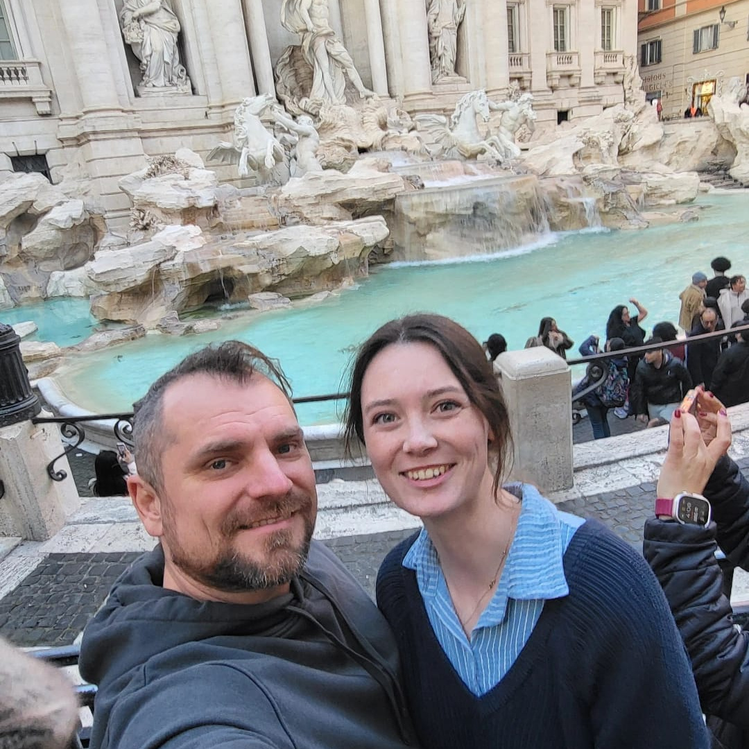 Konrad and Caro in front of Trevi Fountain in Rome