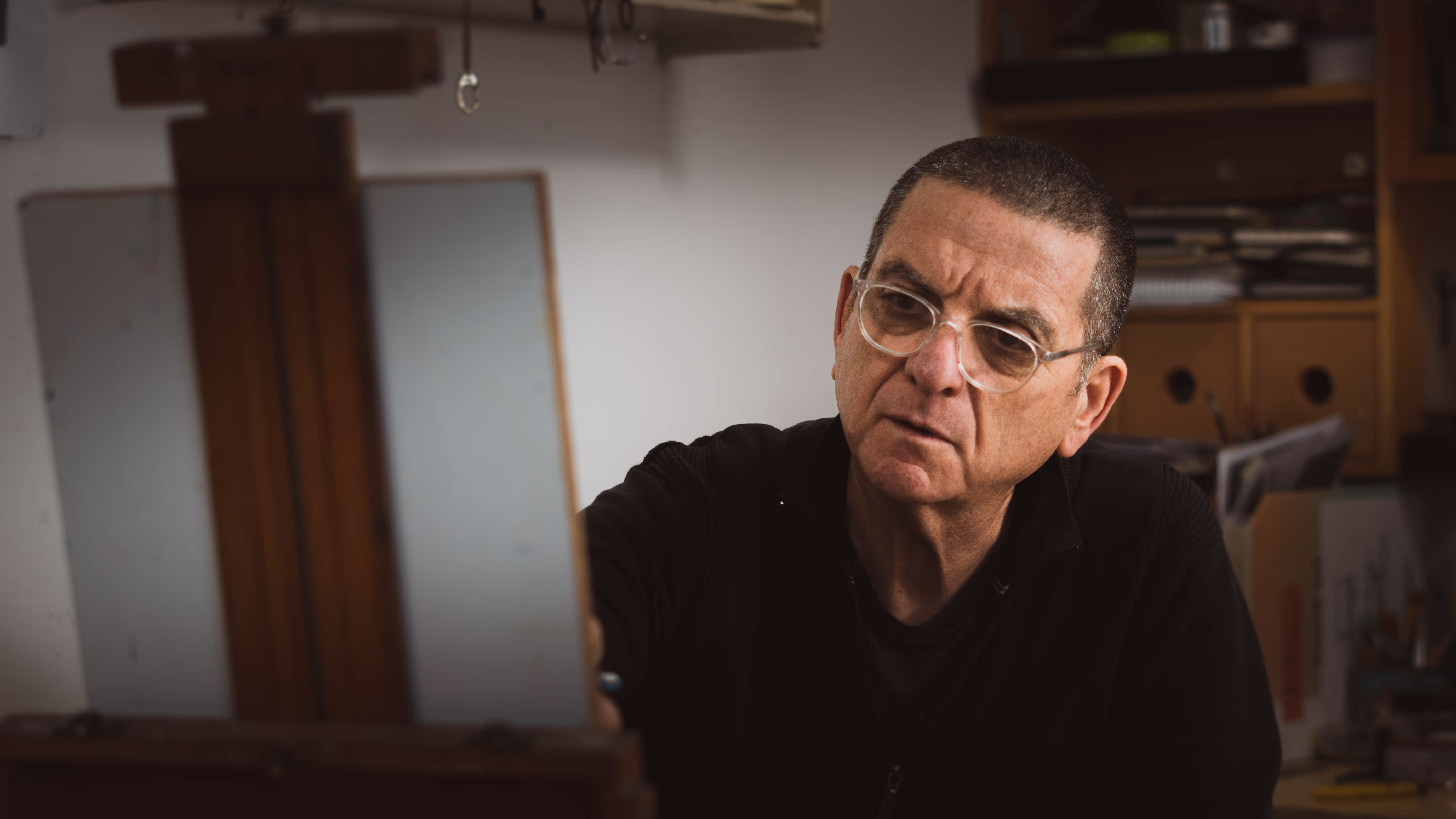 Moshe Zaidler in the zone. Laser focus in his art